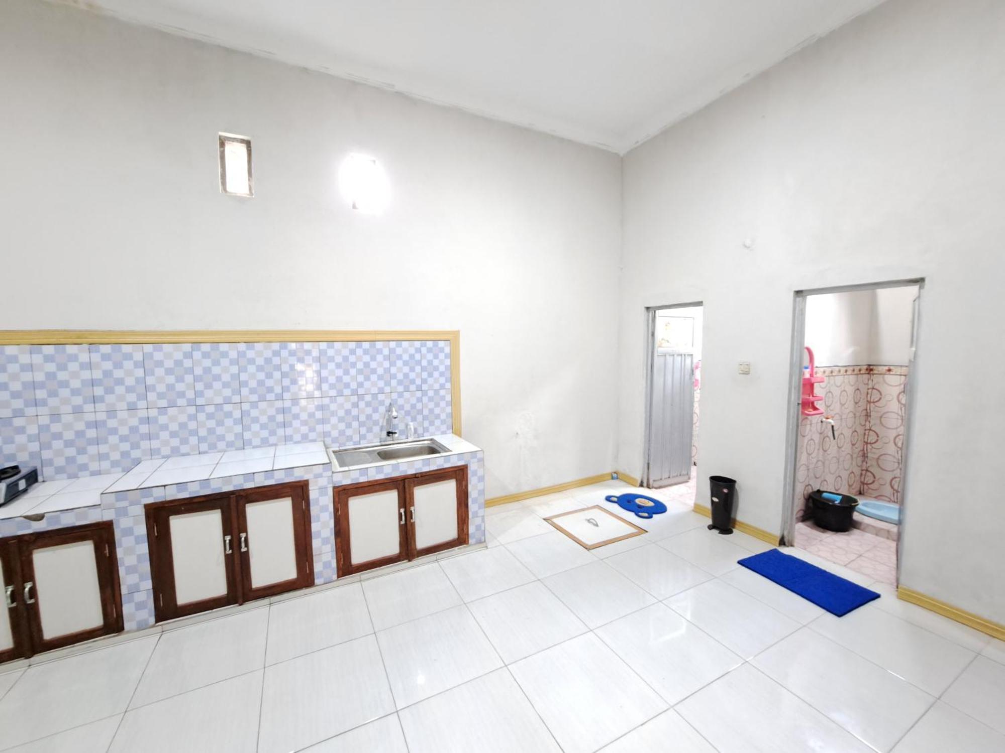 Romadhoni Homestay มาเกอลัง ห้อง รูปภาพ